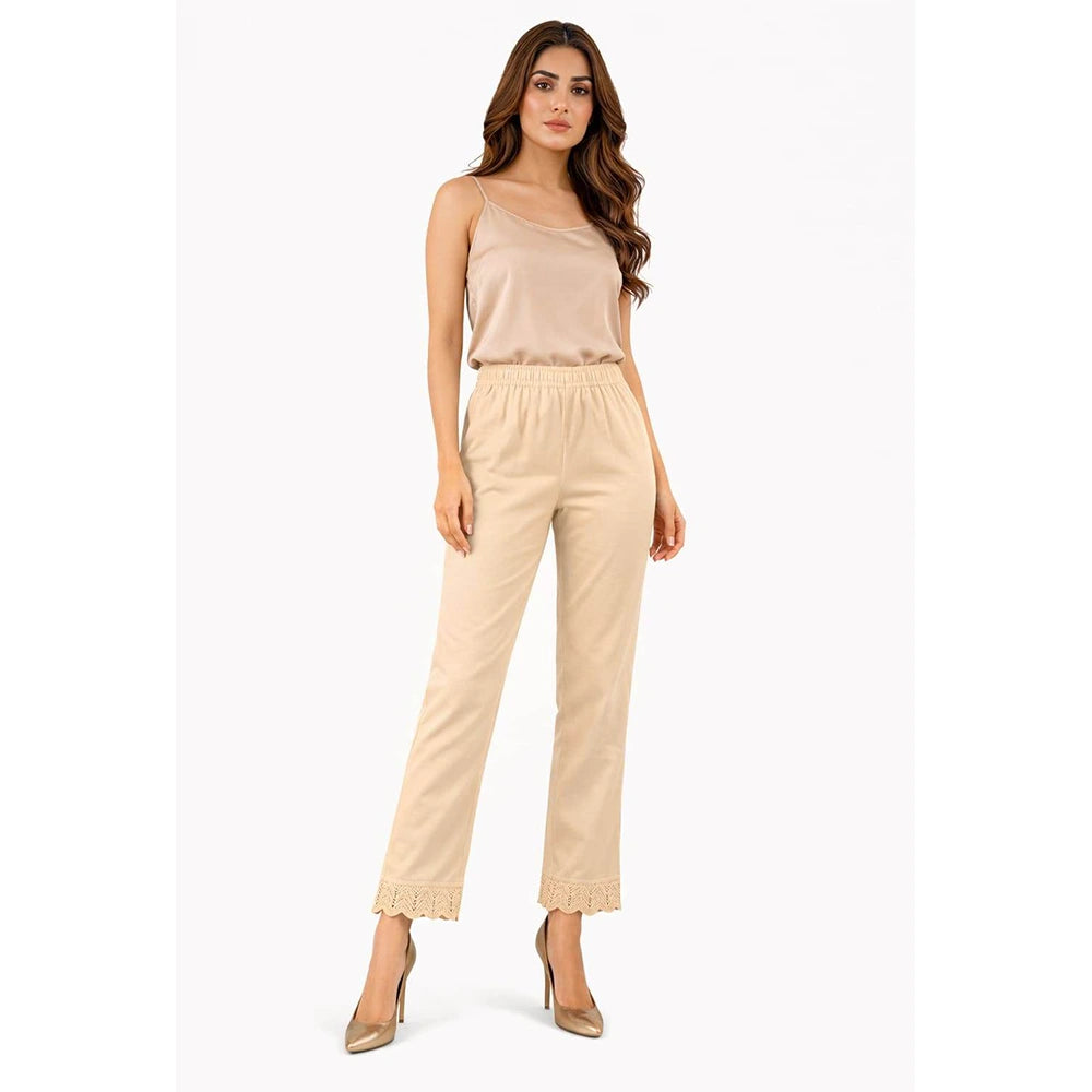 Kurti Pants with Bottom Lace